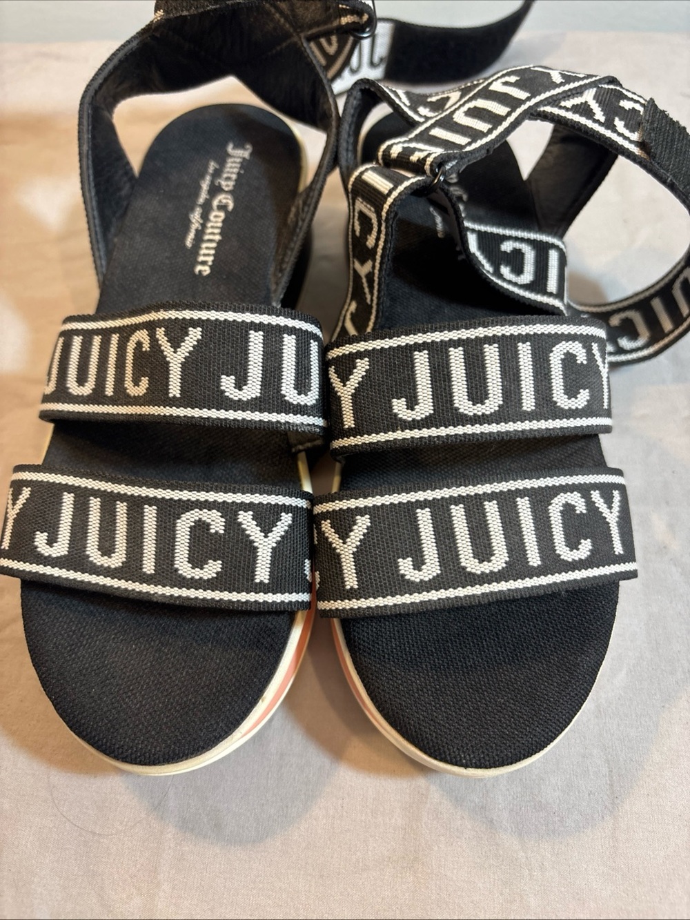 Juicy Couture Black and White Logo Strap Platform Sandals - Picture 3 of 9